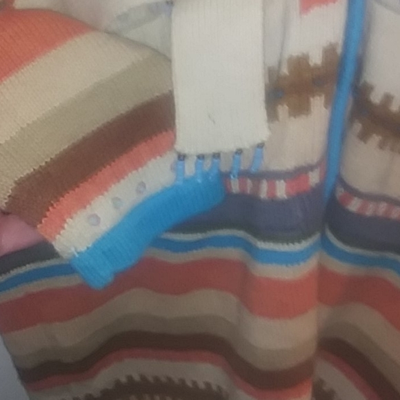 Storybook Knits (Soutwestern jewls) - Picture 3 of 4